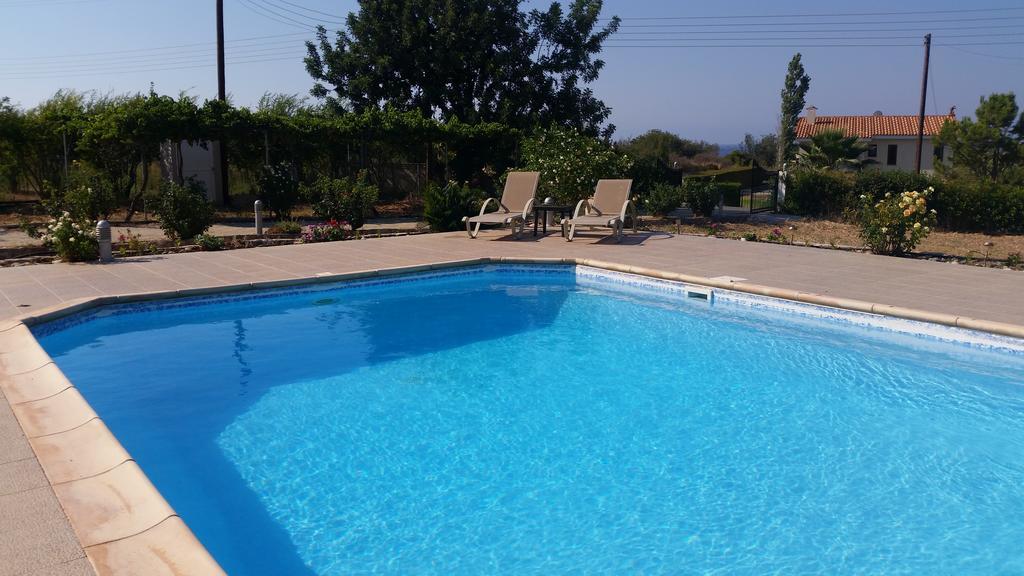 Eliofos Luxury Villa Polis Luaran gambar